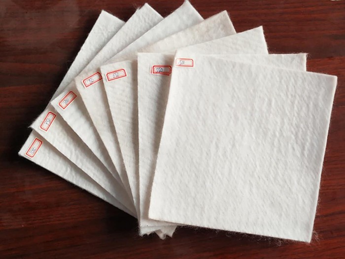 長絲複合土(tǔ)工膜